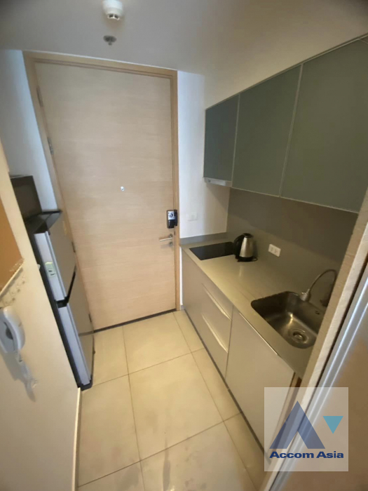 6  1 br Condominium For Rent in Sukhumvit ,Bangkok BTS Ekkamai at The Lofts Ekkamai  AA39746