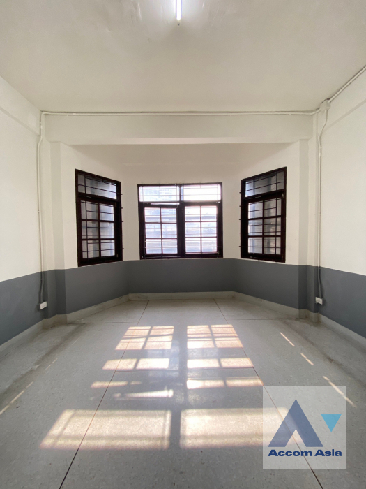7  Shophouse For Rent in Phaholyothin ,Bangkok  AA39748