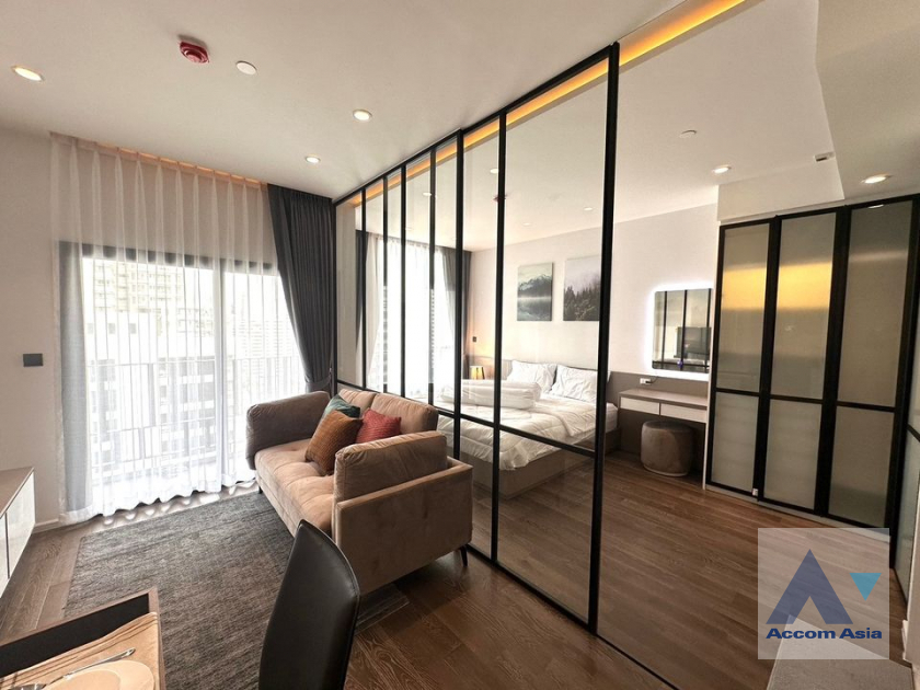 unit 1 Bedroom  Condominium For Rent in Sukhumvit, Bangkok  near BTS Asok - MRT Sukhumvit (AA39784)