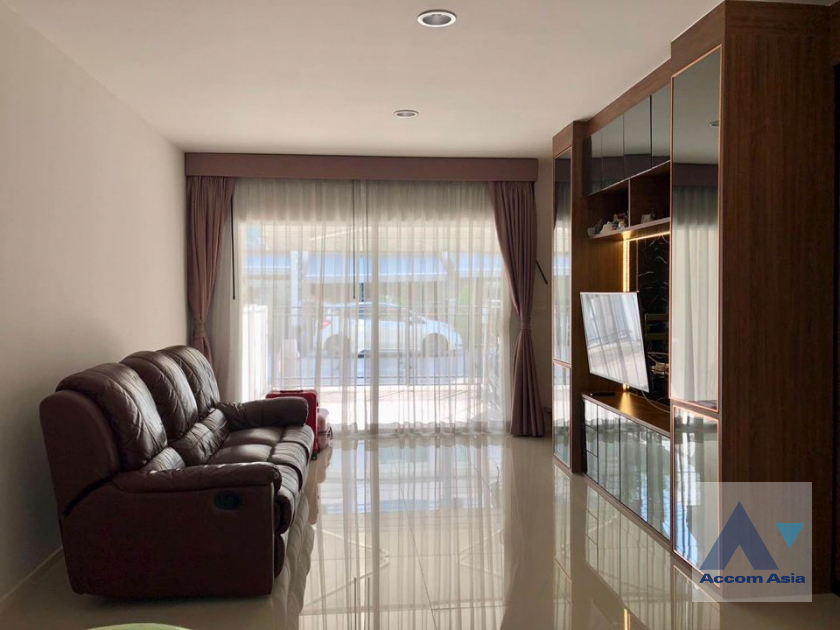  2  3 br House For Rent in Pattanakarn ,Bangkok BTS On Nut at Baan Klang Muang Sukhumvit 77-On Nut 17 AA39786