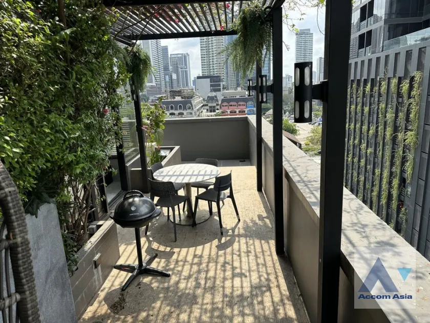 4  2 br Condominium For Rent in Silom ,Bangkok BTS Chong Nonsi at M Silom AA39789