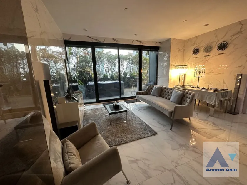 unitHuge Terrace |  2 Bedrooms  Condominium For Rent in Silom, Bangkok  near BTS Chong Nonsi (AA39789)