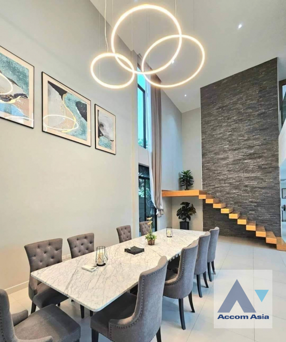 6  3 br House For Sale in Latkrabang ,Bangkok  AA39812