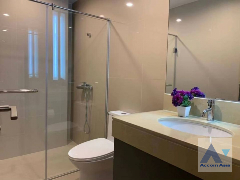 6  2 br Condominium for rent and sale in Ploenchit ,Bangkok BTS Ploenchit at Noble Above Wireless Ruamrudee AA39823