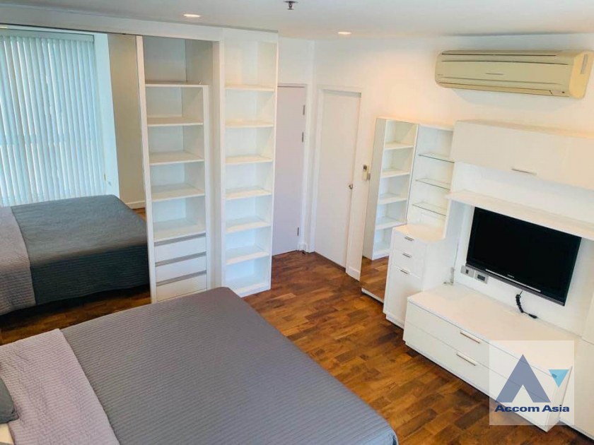 7  1 br Condominium For Rent in Silom ,Bangkok BTS Surasak at Baan Siri Silom Condominium AA39828