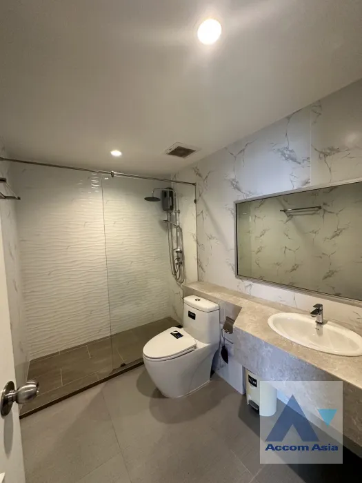 10  3 br Townhouse for rent and sale in Sukhumvit ,Bangkok MRT Sukhumvit - BTS Asok at Kiarti Thanee City AA39844