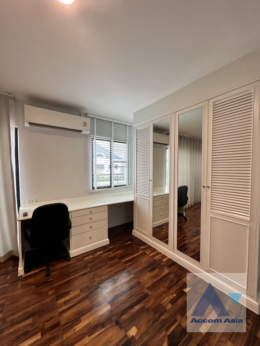 12  3 br Townhouse for rent and sale in Sukhumvit ,Bangkok MRT Sukhumvit - BTS Asok at Kiarti Thanee City AA39844