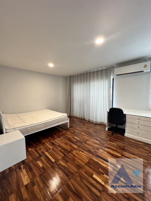 11  3 br Townhouse for rent and sale in Sukhumvit ,Bangkok MRT Sukhumvit - BTS Asok at Kiarti Thanee City AA39844