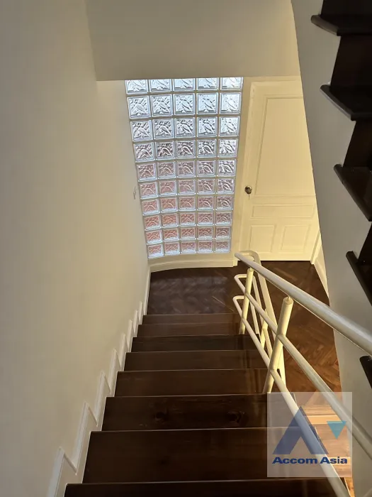 21  3 br Townhouse for rent and sale in Sukhumvit ,Bangkok MRT Sukhumvit - BTS Asok at Kiarti Thanee City AA39844