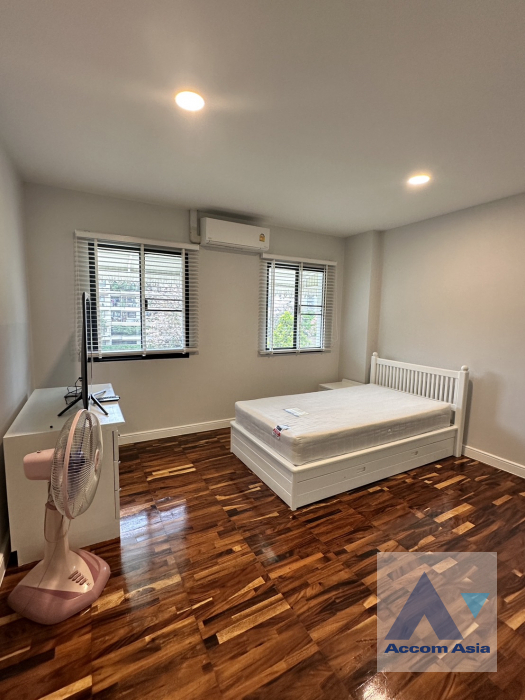 7  3 br Townhouse for rent and sale in Sukhumvit ,Bangkok MRT Sukhumvit - BTS Asok at Kiarti Thanee City AA39844