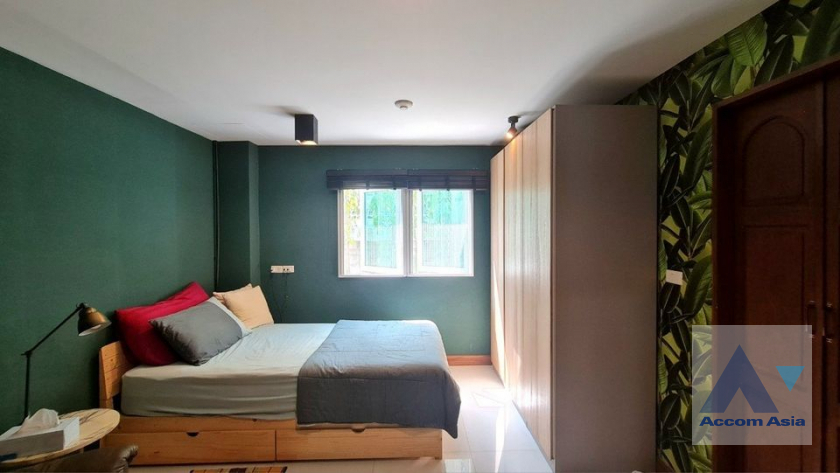 22  3 br Condominium For Sale in Ratchadaphisek ,Bangkok MRT Phetchaburi at Brighton Place AA39846