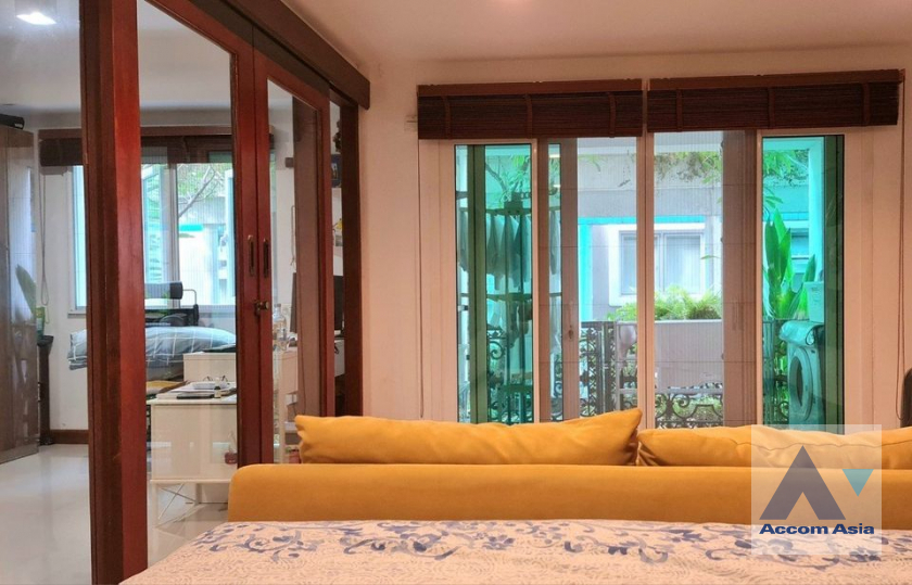 12  3 br Condominium For Sale in Ratchadaphisek ,Bangkok MRT Phetchaburi at Brighton Place AA39846