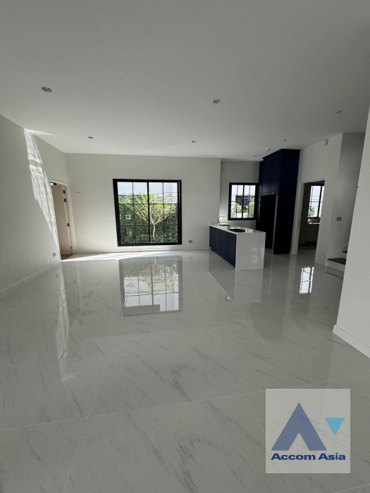  1  4 br House for rent and sale in Phaholyothin ,Bangkok  at Narasiri Phahol-Watcharapol AA39854