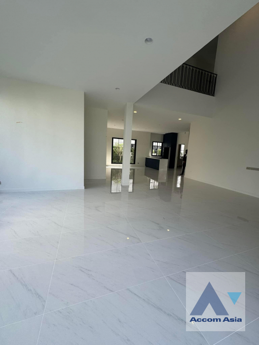 4  4 br House for rent and sale in Phaholyothin ,Bangkok  at Narasiri Phahol-Watcharapol AA39854