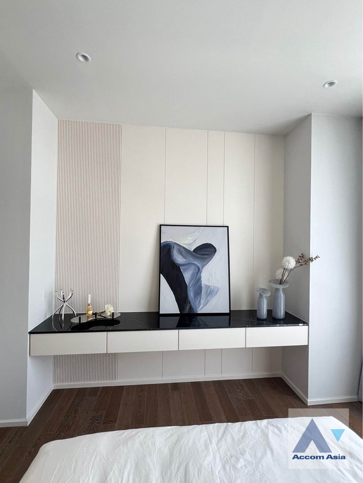 11  1 br Condominium For Rent in Ploenchit ,Bangkok BTS Ploenchit at MUNIQ Langsuan AA39857