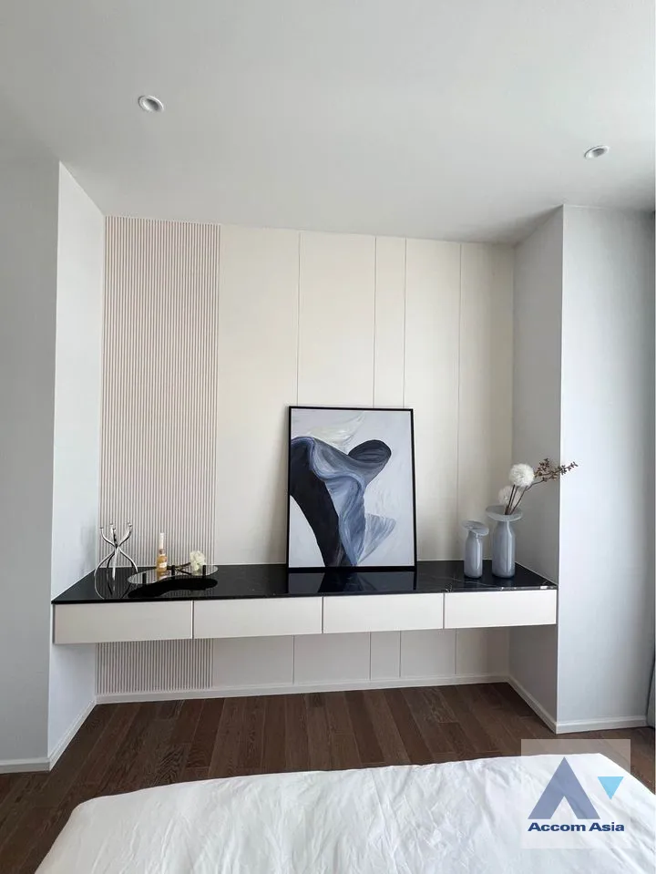 11  1 br Condominium For Rent in Ploenchit ,Bangkok BTS Ploenchit at MUNIQ Langsuan AA39857