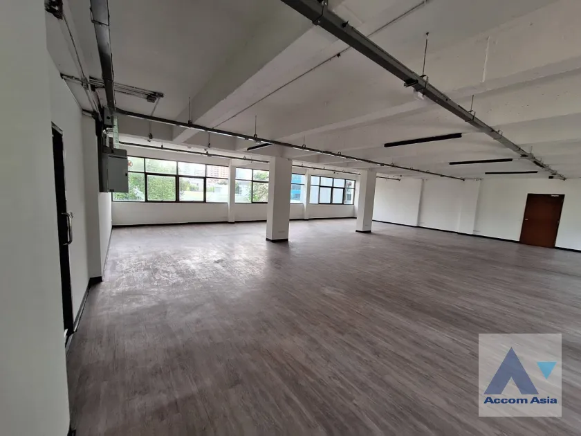 unitOffice |  Office space For Rent in Sukhumvit, Bangkok  near BTS Thong Lo (AA39859)