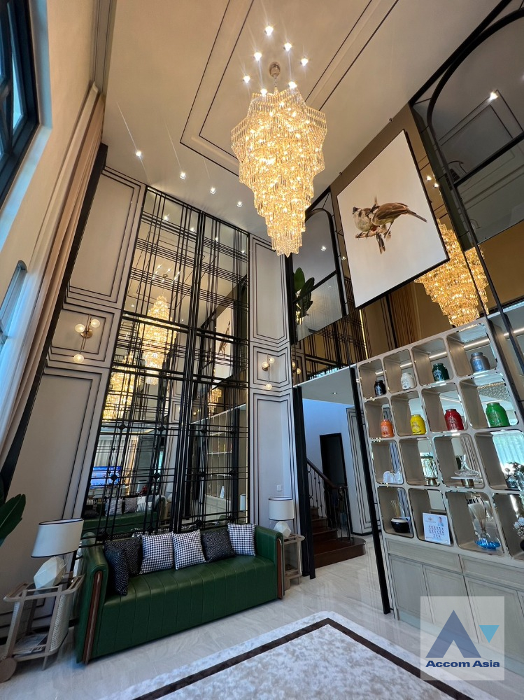 unitPrivate Swimming Pool, Double High Ceiling |  5 Bedrooms  House For Rent & Sale in Latkrabang, Bangkok  near ARL Ban Thap Chang (AA39871)