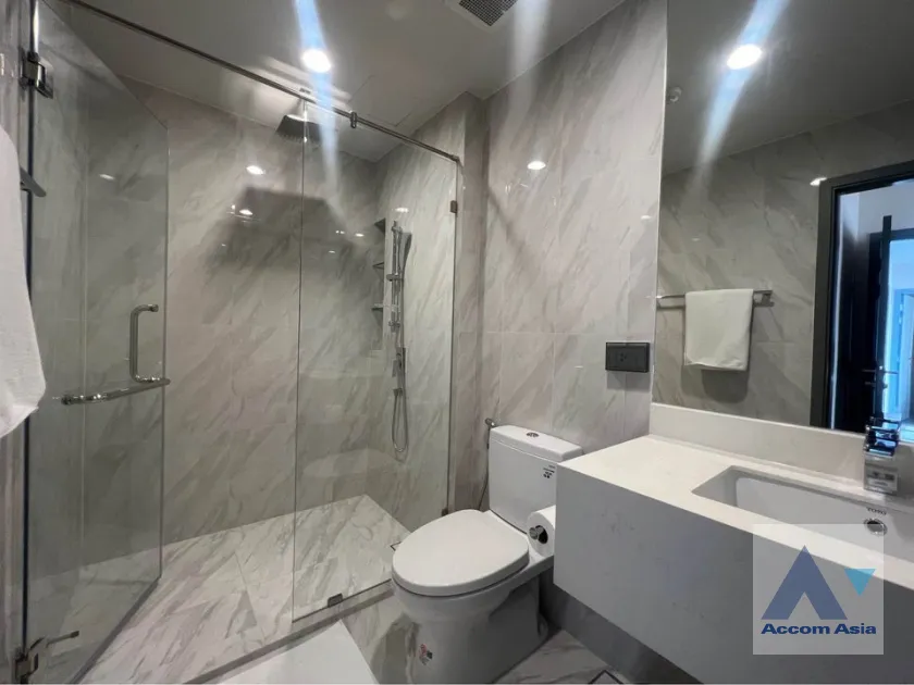 9  2 br Condominium For Sale in Sukhumvit ,Bangkok MRT Khlong Toei at COCO Parc AA39872