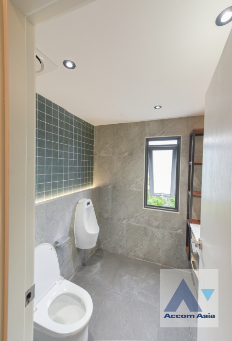 20  5 br House for rent and sale in Samutprakan ,Samutprakan BTS Bearing AA39885