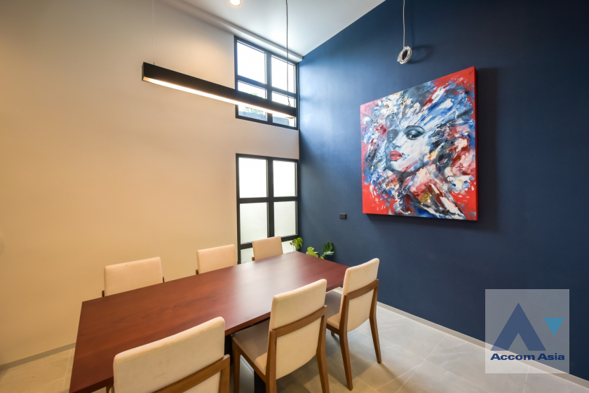 4  5 br House for rent and sale in Samutprakan ,Samutprakan BTS Bearing AA39885