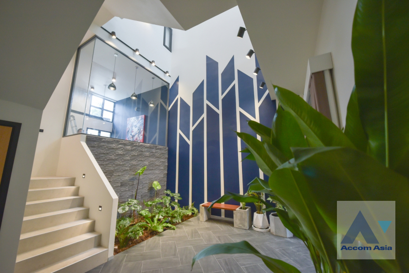 5  5 br House for rent and sale in Samutprakan ,Samutprakan BTS Bearing AA39885