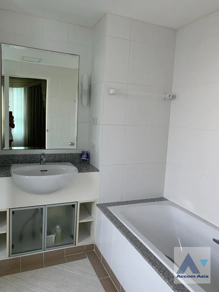 7  3 br Condominium For Sale in Sukhumvit ,Bangkok BTS Nana at Baan Siri Sukhumvit 13 AA39891