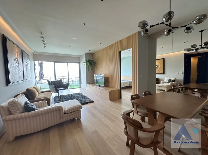 Pet friendly condominium for rent in Sukhumvit, Bangkok Code AA39914