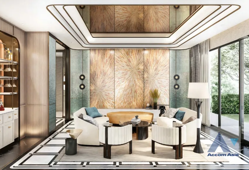 unit 4 Bedrooms  House For Sale in Sukhumvit, Bangkok  near BTS Phrom Phong - MRT Phetchaburi (AA39945)