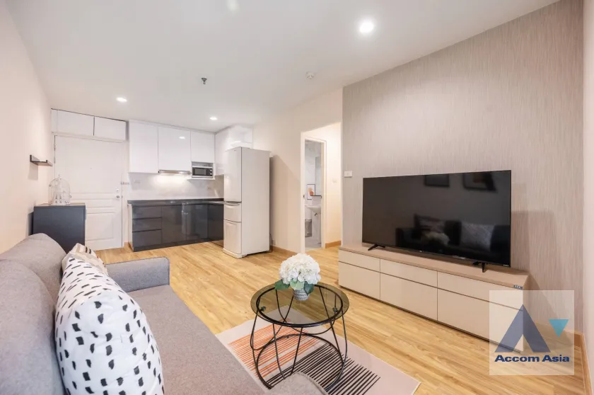 unit 1 Bedroom  Condominium For Rent & Sale in Sukhumvit, Bangkok  near BTS Phrom Phong (AA39946)