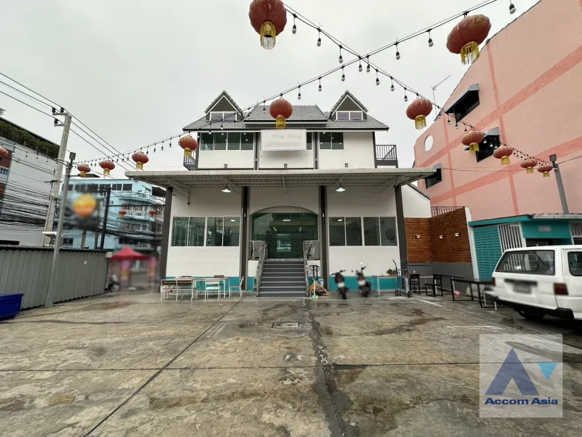 unit Building For Rent in Pattanakarn, Bangkok  near BTS Punnawithi (AA39947)
