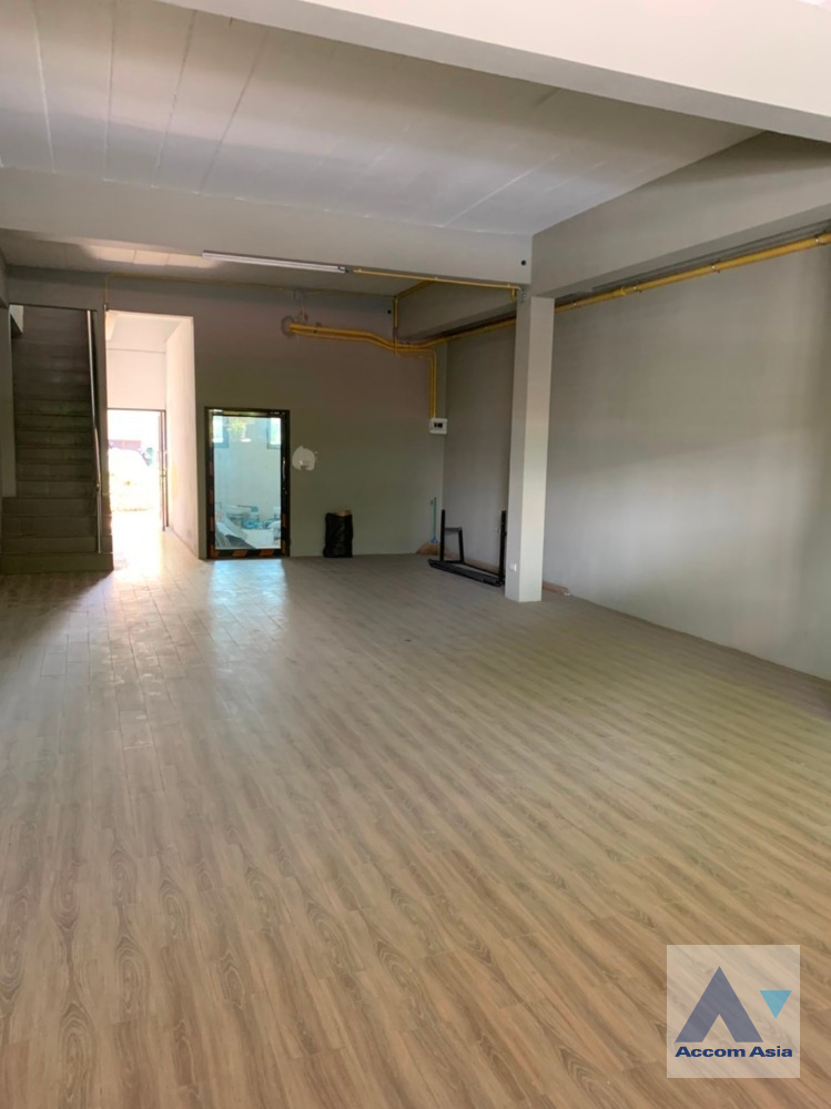  2  5 br Shophouse For Rent in Rama 3 ,Bangkok BTS Talat Phlu AA39949