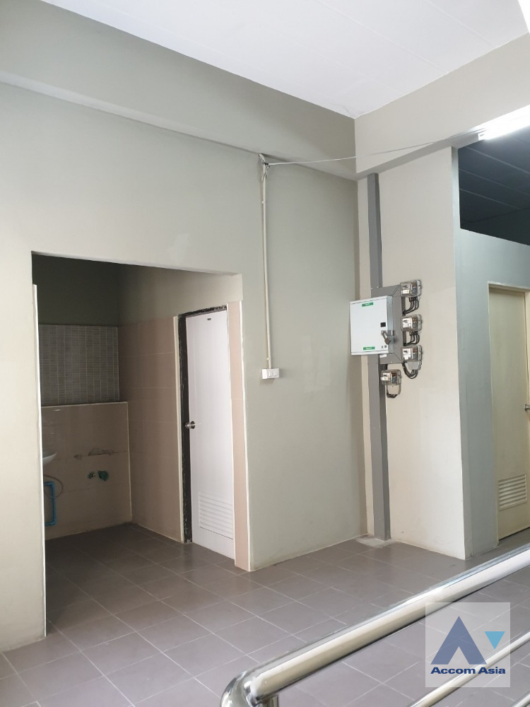 9  5 br Shophouse For Rent in Rama 3 ,Bangkok BTS Talat Phlu AA39949