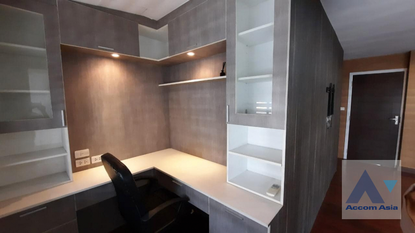 14  5 br House for rent and sale in Pattanakarn ,Bangkok  at Baan Varatorn Ville  AA39955