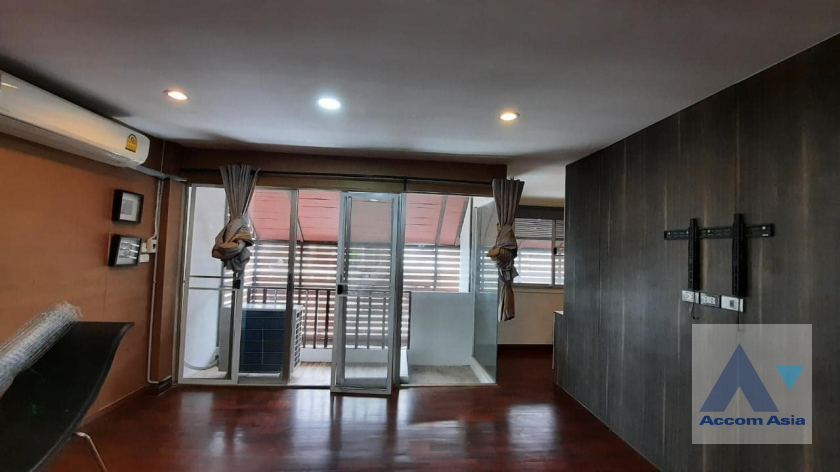 9  5 br House for rent and sale in Pattanakarn ,Bangkok  at Baan Varatorn Ville  AA39955