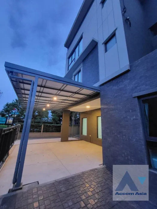 9  4 br Townhouse For Rent in Latkrabang ,Bangkok  at Baan Klang Mueng Ramintra 83 Station AA39972