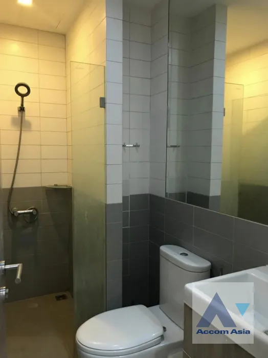 9  2 br Condominium For Sale in  ,Bangkok BTS Phaya Thai at Ideo Mobi Phayathai AA39981