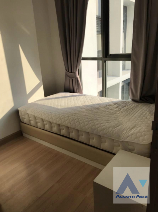  1  2 br Condominium For Sale in  ,Bangkok BTS Phaya Thai at Ideo Mobi Phayathai AA39981