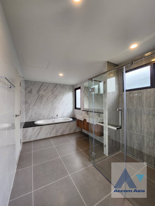 15  4 br House For Sale in Phaholyothin ,Bangkok  at The City Ramintra 2  AA39983