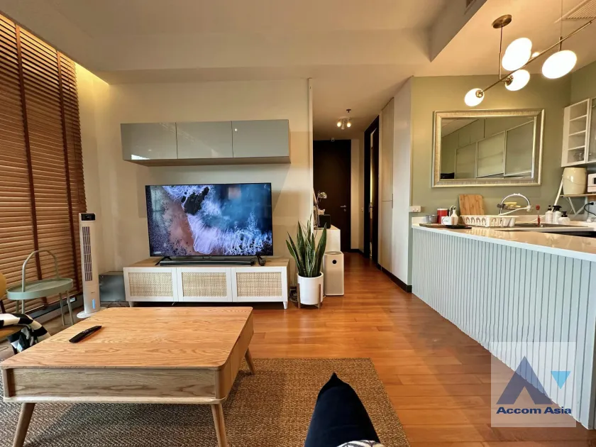  1  2 br Condominium For Rent in Sathorn ,Bangkok MRT Lumphini at The Lofts Yennakart AA39986