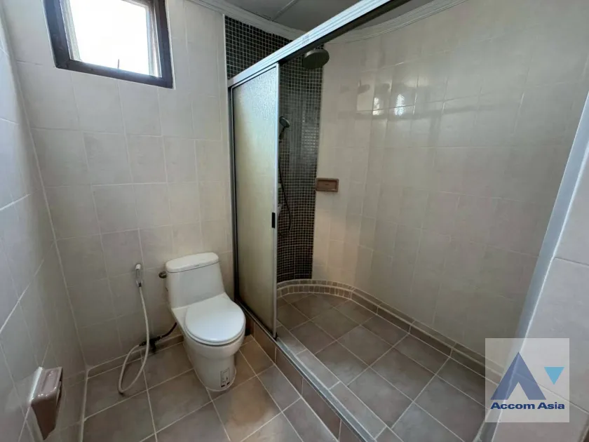 12  4 br Apartment For Rent in Sukhumvit ,Bangkok BTS Phrom Phong at Pet friendly - High rise Apartment in Phrom Phong AA39990