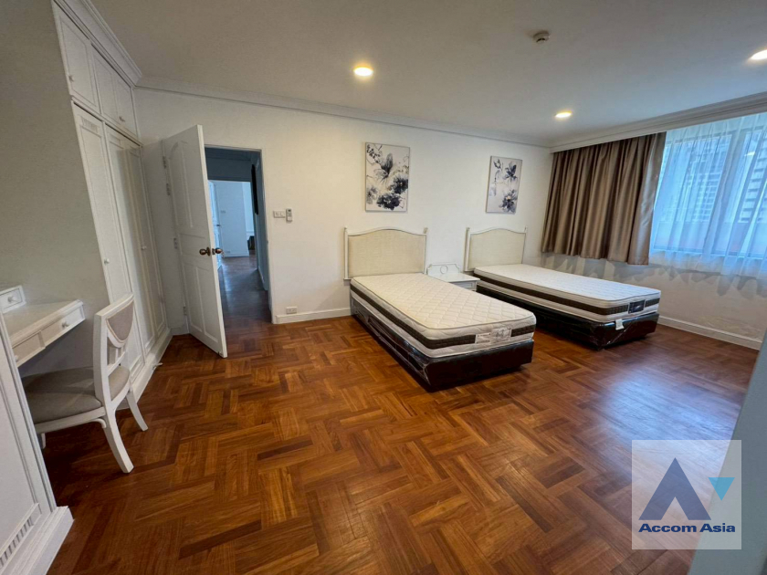 8  4 br Apartment For Rent in Sukhumvit ,Bangkok BTS Phrom Phong at Pet friendly - High rise Apartment in Phrom Phong AA39990