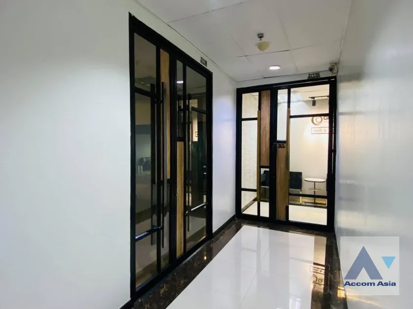10  Office Space For Rent in Bang Na ,Bangkok BTS Bang Na at Bangna Complex Office Tower AA39994