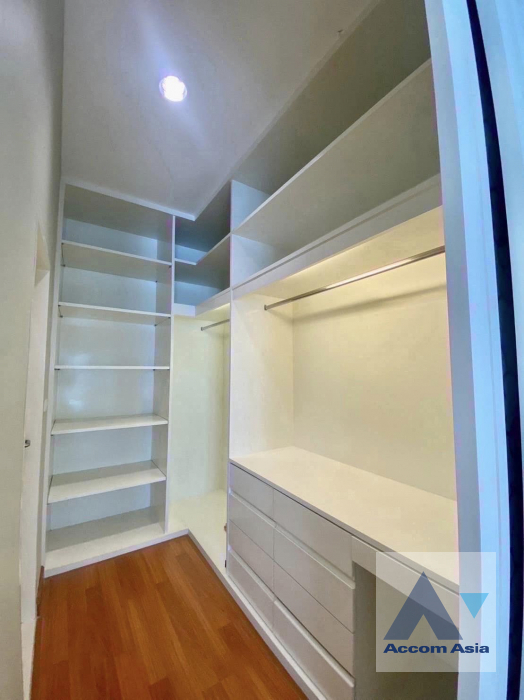 11  2 br Condominium For Rent in Ratchadaphisek ,Bangkok ARL Hua Mak at The Four Wings Residence Srinakarin  AA40000