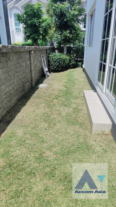 12  4 br House For Sale in Pattanakarn ,Bangkok  at Golden Neo Bangna-Suan Luang AA40002