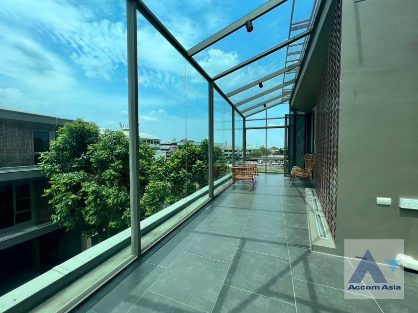 9  4 br House For Rent in Pattanakarn ,Bangkok ARL Ramkhamhaeng at Artale Pattanakarn Thonglor AA40006