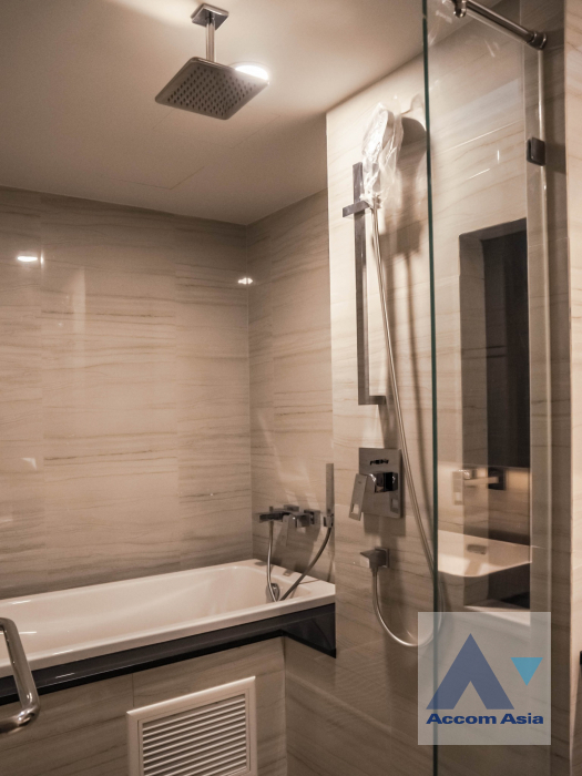 14  2 br Condominium For Rent in Ploenchit ,Bangkok BTS National Stadium at KLASS Siam AA40010