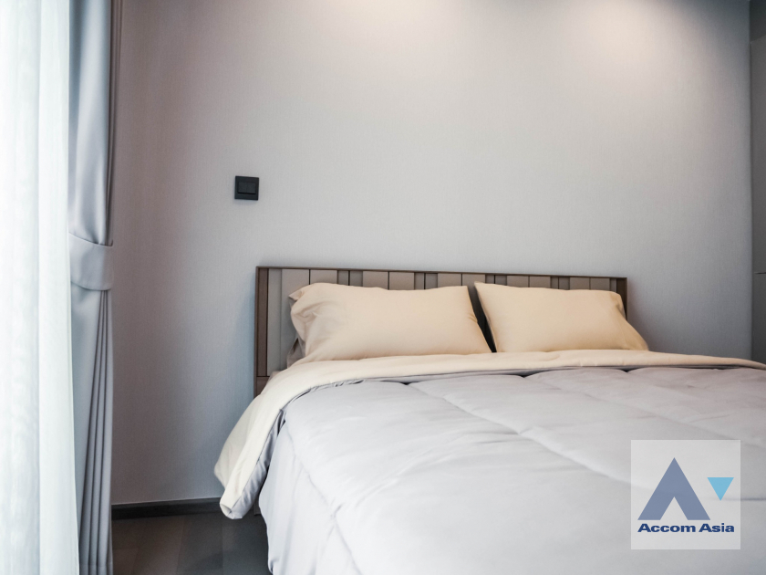 12  2 br Condominium For Rent in Ploenchit ,Bangkok BTS National Stadium at KLASS Siam AA40010