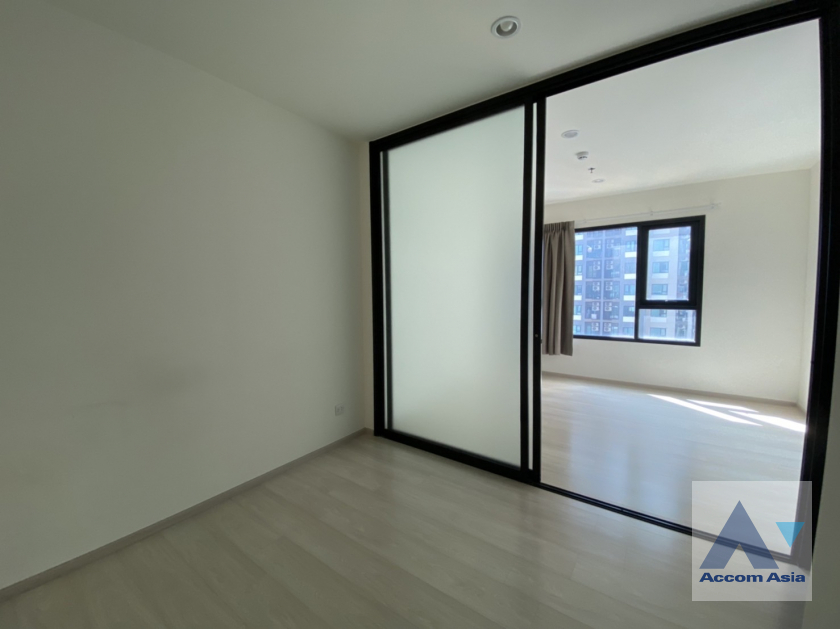  1  1 br Condominium For Sale in Ratchadaphisek ,Bangkok BTS Asok at Life Asoke AA40024