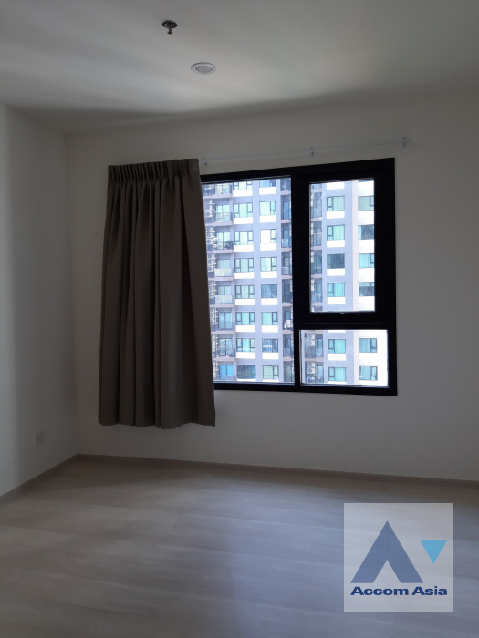 5  1 br Condominium For Sale in Ratchadaphisek ,Bangkok BTS Asok at Life Asoke AA40024